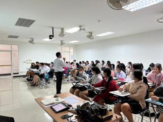 74. Day 1 โครงการพัฒนาทักษะด้านภาษาอังกฤษ สำหรับนักศึกษาครู